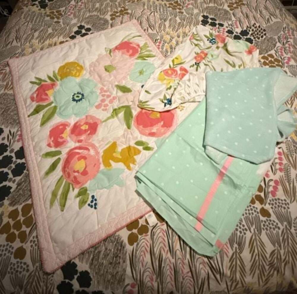 Cloud Island Floral Field Crib Bedding Set